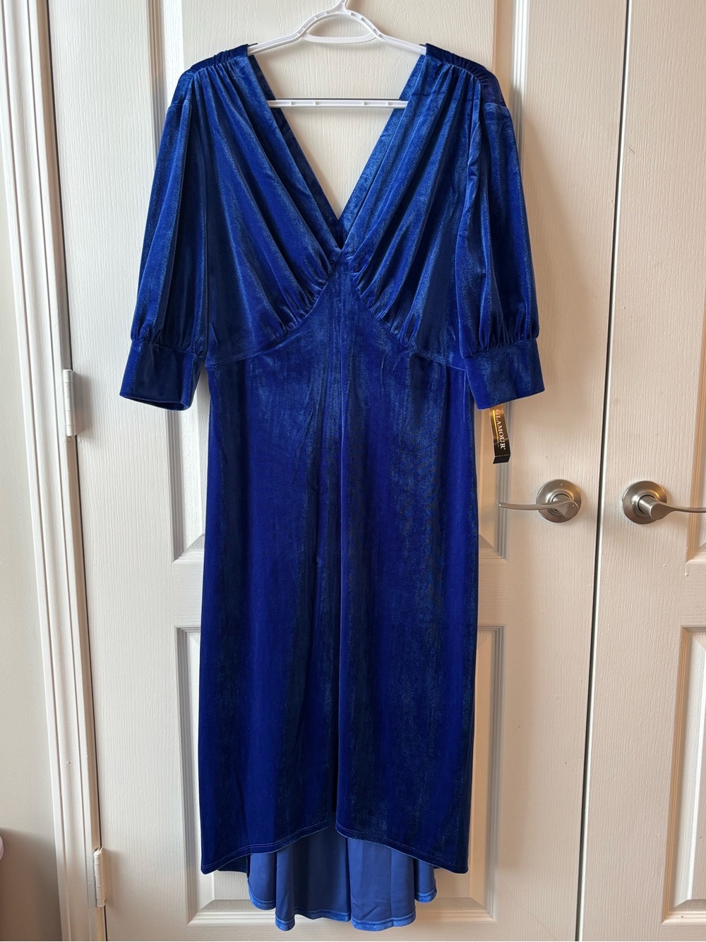 Elegant Blue Velvet V-Neck Midi Dress